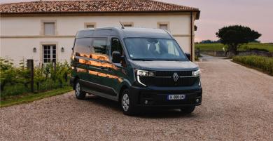 Novi Master
